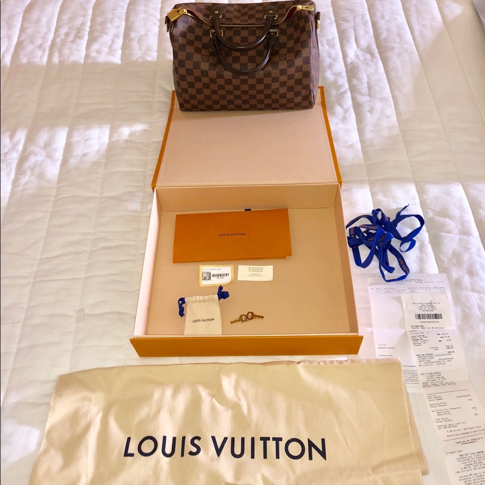 Louis Vuitton Speedy 30